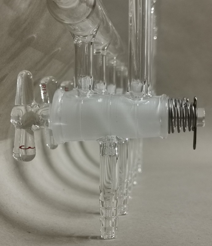 Synthware Manifold M23, vacuum solid glass stopcocks, double