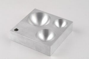 Synthware Microscale, heat transfer block H20 for round bottom flasks (H200003)