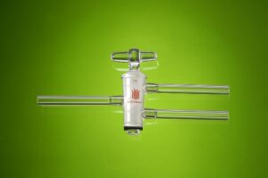 Synthware Stopcock, glass, solid plug, double oblique, vacuum (S391656)
